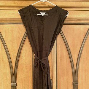 Women's belted dress